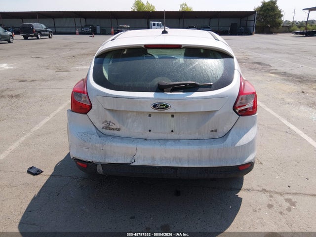 45787552 :رقم المزاد ، 1FADP3K27DL273251 vin ، 2013 Ford Focus Se مزاد بيع