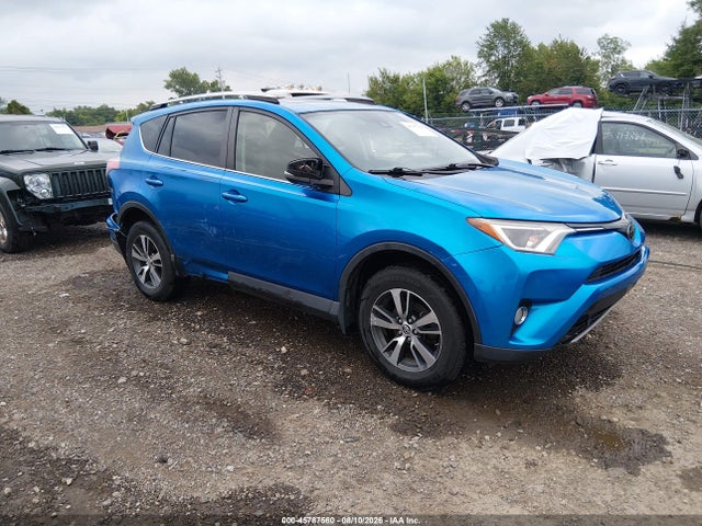 2018 Toyota Rav4 Xle მანქანა იყიდება აუქციონზე, vin: JTMWFREV2JJ185634, აუქციონის ნომერი: 45787560