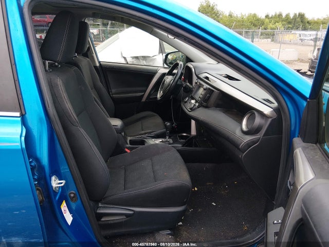 2018 Toyota Rav4 Xle მანქანა იყიდება აუქციონზე, vin: JTMWFREV2JJ185634, აუქციონის ნომერი: 45787560