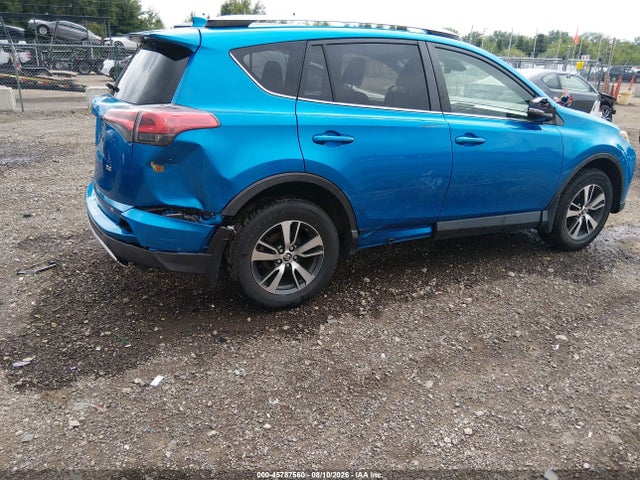 2018 Toyota Rav4 Xle მანქანა იყიდება აუქციონზე, vin: JTMWFREV2JJ185634, აუქციონის ნომერი: 45787560