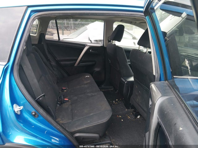 2018 Toyota Rav4 Xle მანქანა იყიდება აუქციონზე, vin: JTMWFREV2JJ185634, აუქციონის ნომერი: 45787560