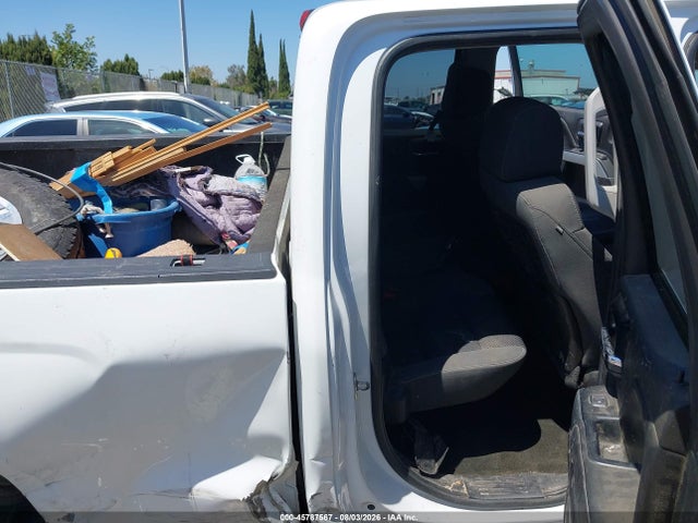 Продажа на аукционе авто 2014 Chevrolet Silverado 1500 Lt, vin: 1GCVKREC1EZ102675, номер лота: 45787567