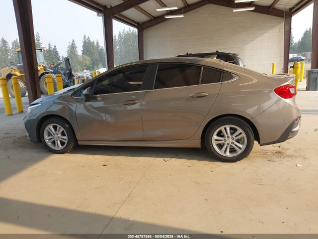 1G1BE5SMXJ7224238 Chevrolet Cruze Lt Auto