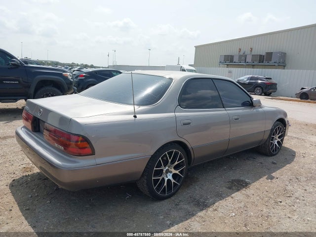 1992 Lexus Es 300 მანქანა იყიდება აუქციონზე, vin: JT8VK13T8N0054888, აუქციონის ნომერი: 45787580