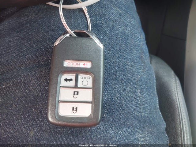 45787589 :رقم المزاد ، 1HGCR2F86GA041704 vin ، 2016 Honda Accord Ex-l مزاد بيع