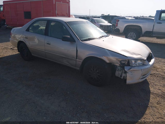 Auction sale of the 2001 Toyota Camry Ce, vin: 4T1BG22K91U810263, lot number: 45787597