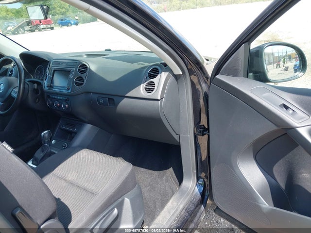 45787630 :رقم المزاد ، WVGBV7AXXJK004539 vin ، 2018 Volkswagen Tiguan Limited 2.0t مزاد بيع