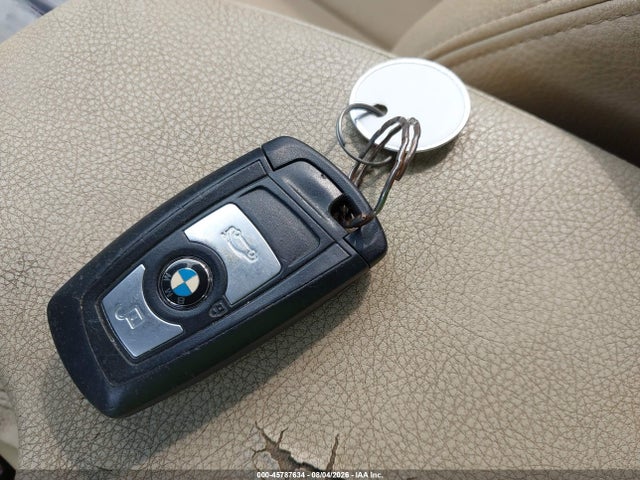 45787634 :رقم المزاد ، WBA3B1C55EP679876 vin ، 2014 Bmw 320i مزاد بيع