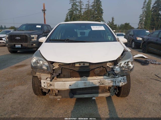 VNKKTUD37HA075965 Toyota YARIS L