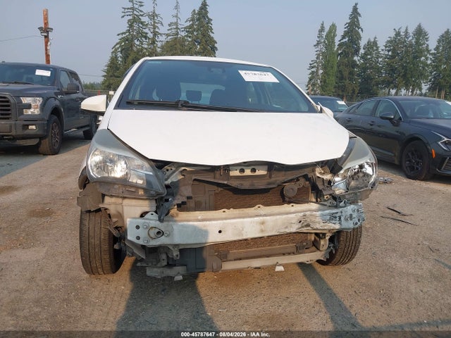 VNKKTUD37HA075965 Toyota YARIS L