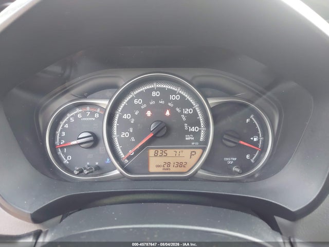 VNKKTUD37HA075965 Toyota YARIS L
