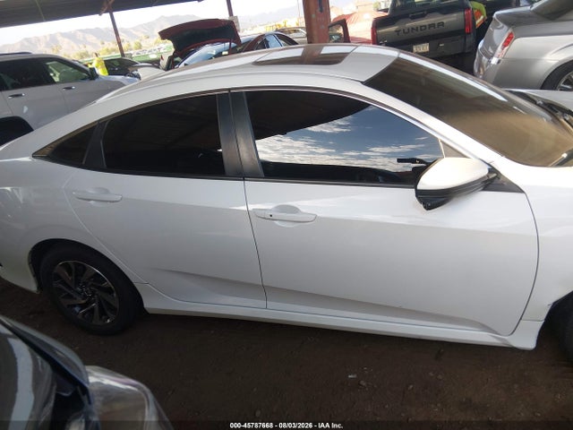 Honda CIVIC EX 2018 2HGFC2F78JH505140 Image 13