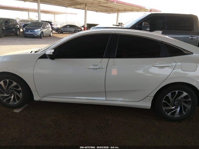 Honda CIVIC EX 2018 2HGFC2F78JH505140 Image 14