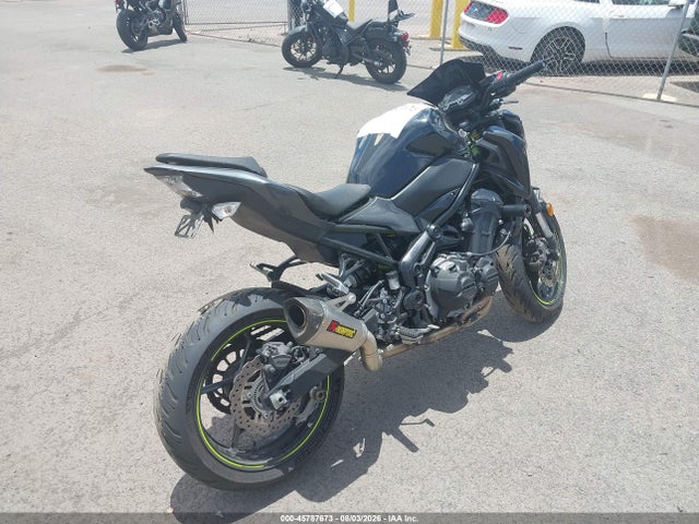 Aukcja sprzedaży 2017 Kawasaki Zr900, vin: JKAZR2B16HDA15540, numer aukcji: 45787673