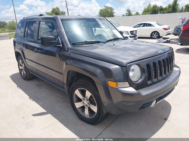 2016 1C4NJRFB9GD654224 main image