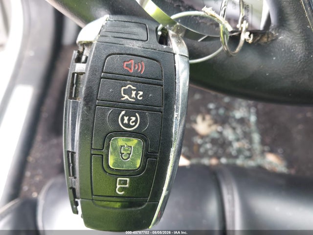 2017 Lincoln Continental Premiere მანქანა იყიდება აუქციონზე, vin: 1LN6L9PK2H5624325, აუქციონის ნომერი: 45787702