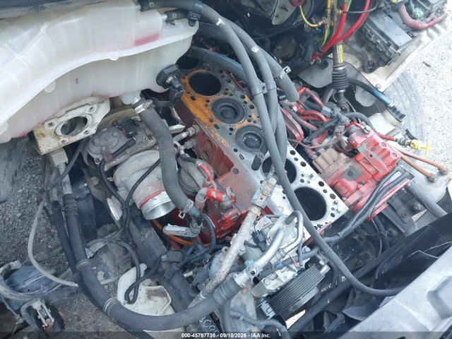 Продаж на аукціоні авто 2017 Freightliner M2 106, vin: 1FVHCYCY3HHJB0998, номер лоту: 45787730