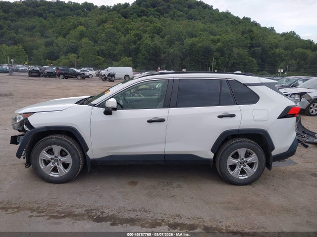 Продаж на аукціоні авто 2019 Toyota Rav4 Xle, vin: JTMP1RFV0KD021123, номер лоту: 45787769
