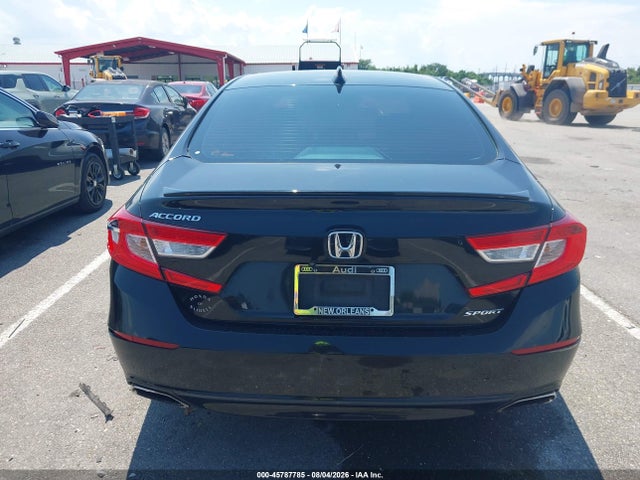 1HGCV1F33JA134570 Honda Accord Sport