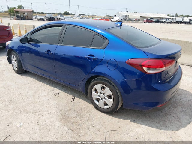 KIA FORTE LX 2018 3KPFL4A7XJE193965 Image 3
