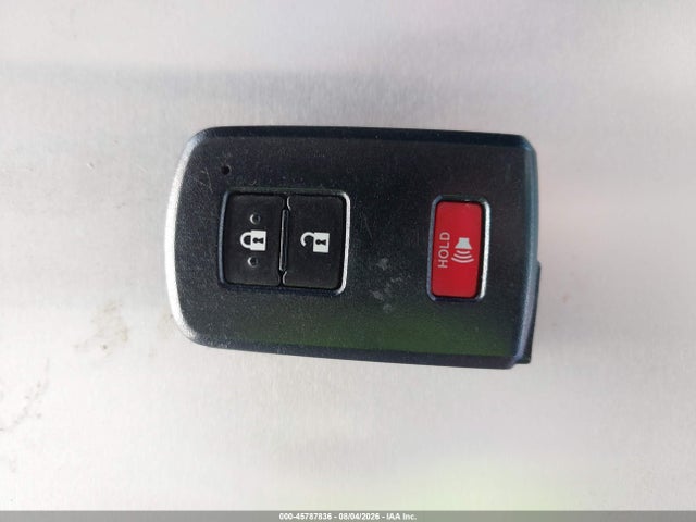 Toyota Prius C Three 2016 JTDKDTB30G1129463 Image 11