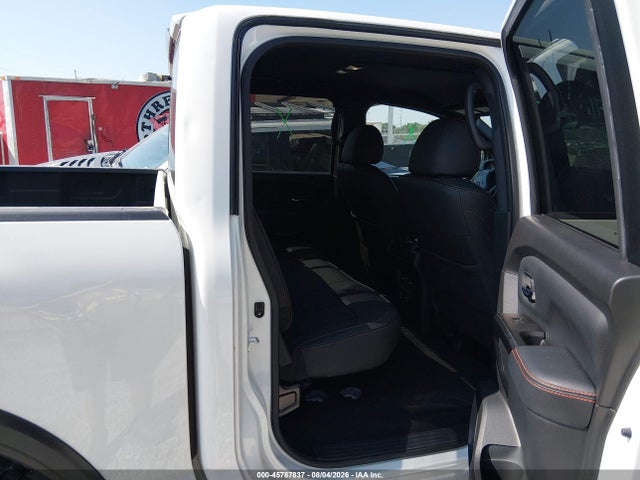 45787837 :رقم المزاد ، 1N6AA1ED6RN115279 vin ، 2024 Nissan Titan Pro-4x 4x4 مزاد بيع