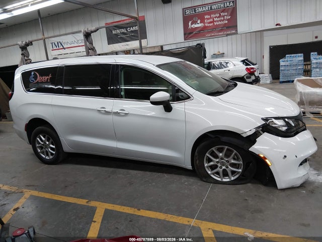 Chrysler Voyager Lx 2023 2C4RC1CG1PR596071 Image 13