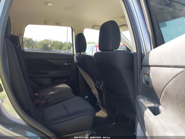 45787897 :رقم المزاد ، JA4AD2A38KZ051218 vin ، 2019 Mitsubishi Outlander Es مزاد بيع