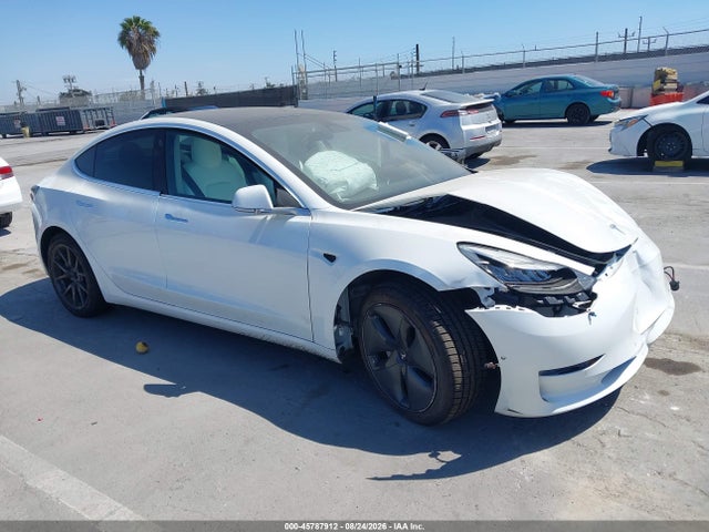 Продаж на аукціоні авто 2019 Tesla Model 3 Long Range/performance, vin: 5YJ3E1EB2KF513124, номер лоту: 45787912
