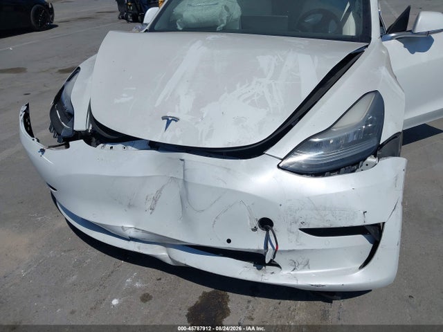 Продажа на аукционе авто 2019 Tesla Model 3 Long Range/performance, vin: 5YJ3E1EB2KF513124, номер лота: 45787912