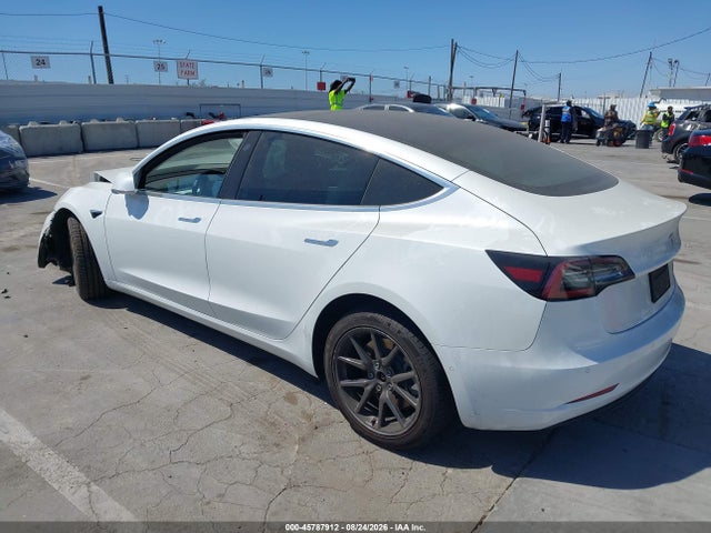 Продажа на аукционе авто 2019 Tesla Model 3 Long Range/performance, vin: 5YJ3E1EB2KF513124, номер лота: 45787912