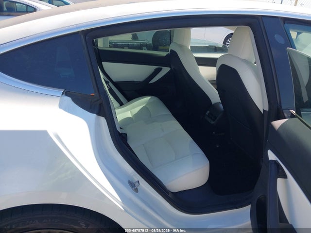 Продажа на аукционе авто 2019 Tesla Model 3 Long Range/performance, vin: 5YJ3E1EB2KF513124, номер лота: 45787912