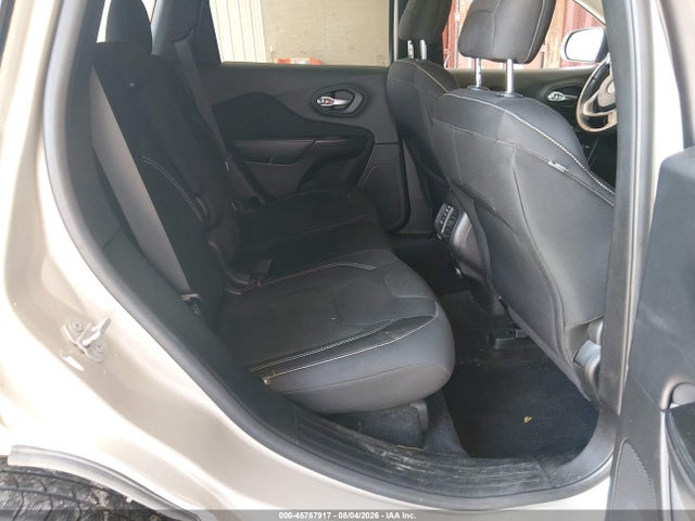 Продажа на аукционе авто 2015 Jeep Cherokee Latitude, vin: 1C4PJMCS3FW544823, номер лота: 45787917