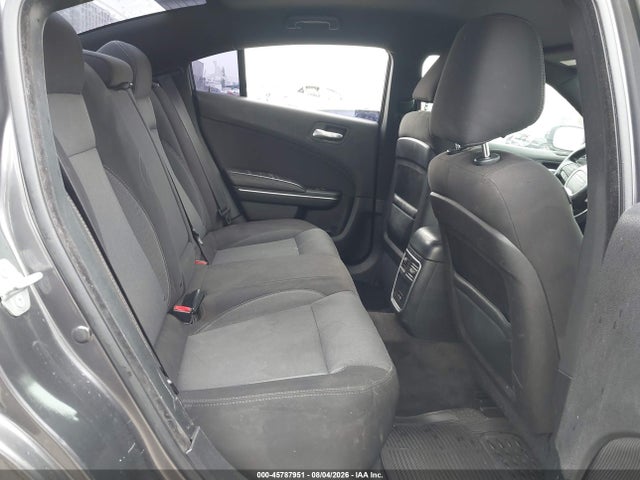 45787951 :رقم المزاد ، 2C3CDXBG7FH826650 vin ، 2015 Dodge Charger Se مزاد بيع