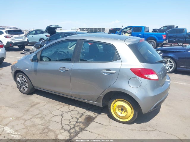 JM1DE1KZ0E0186456 Mazda Mazda2 Sport