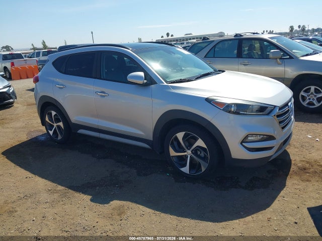 Hyundai Tucson Limited 2017 KM8J3CA22HU537904 zdjęcie główne