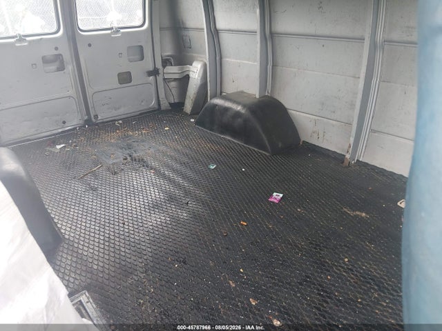 45787966 :رقم المزاد ، 1GCEG25HXRF147951 vin ، 1994 Chevrolet G20 مزاد بيع