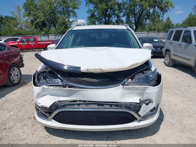 Продаж на аукціоні авто 2020 Chrysler Pacifica Touring L, vin: 2C4RC1BG7LR125084, номер лоту: 45787995
