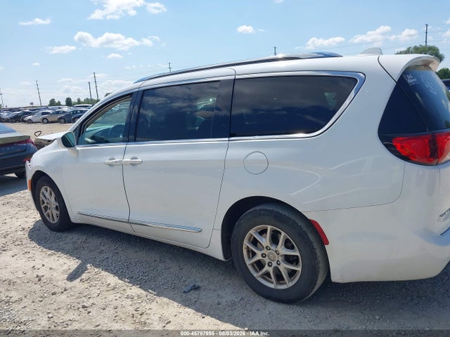 Продаж на аукціоні авто 2020 Chrysler Pacifica Touring L, vin: 2C4RC1BG7LR125084, номер лоту: 45787995