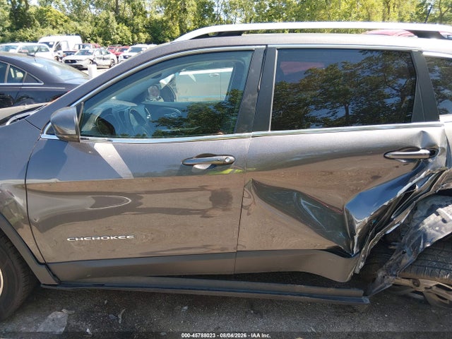 45788023 :رقم المزاد ، 1C4PJMDX7KD186335 vin ، 2019 Jeep Cherokee Limited 4x4 مزاد بيع