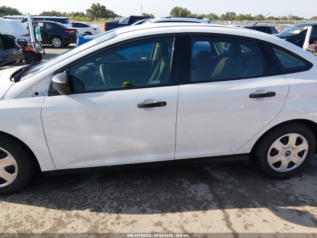 45788024 :رقم المزاد ، 1FADP3E26HL318164 vin ، 2017 Ford Focus S مزاد بيع