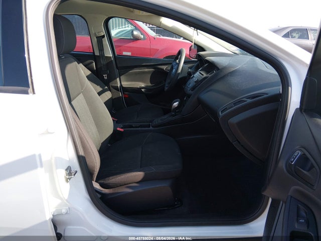 45788024 :رقم المزاد ، 1FADP3E26HL318164 vin ، 2017 Ford Focus S مزاد بيع