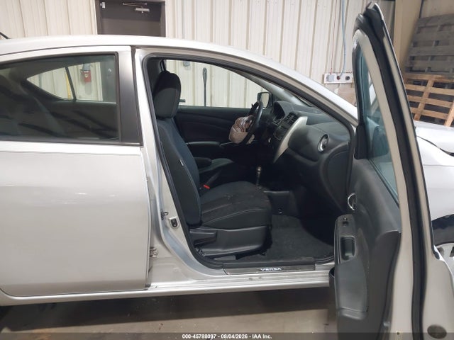 2016 Nissan Versa 1.6 Sv მანქანა იყიდება აუქციონზე, vin: 3N1CN7AP8GL868461, აუქციონის ნომერი: 45788097