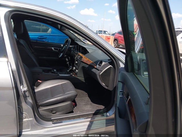 45788111 :رقم المزاد ، WDDGF4HB5EG236903 vin ، 2014 Mercedes-benz C 250 Sport مزاد بيع