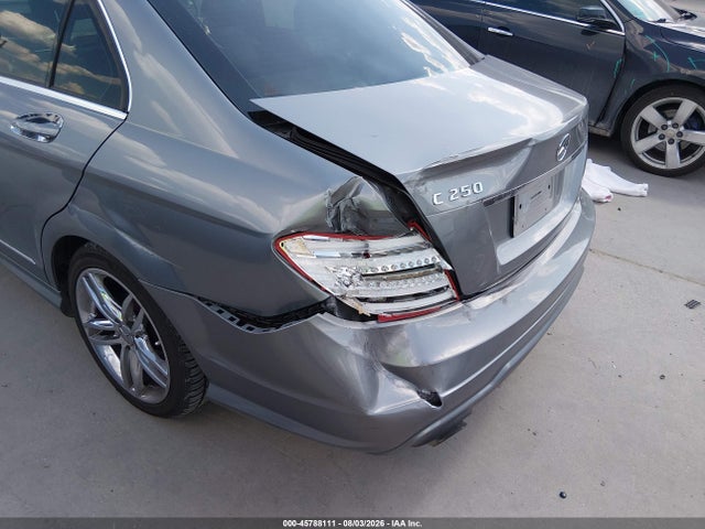 45788111 :رقم المزاد ، WDDGF4HB5EG236903 vin ، 2014 Mercedes-benz C 250 Sport مزاد بيع