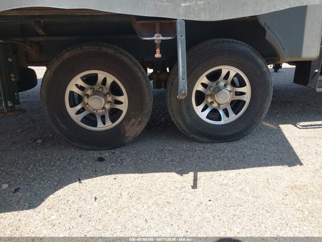 2016 Forest River Sanibel 5th Wheel 40' მანქანა იყიდება აუქციონზე, vin: 5ZT3SN1B1GG701831, აუქციონის ნომერი: 45788165