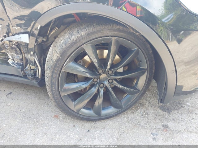 Tesla Model X 100d/75d/p100d 2018 5YJXCBE23JF090422 Image 19