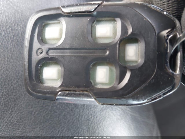 Продажа на аукционе авто 2021 Chevrolet Silverado 1500 4wd  Short Bed Rst, vin: 3GCUYEET4MG100775, номер лота: 45788186