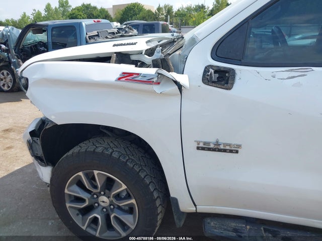 Продажа на аукционе авто 2021 Chevrolet Silverado 1500 4wd  Short Bed Rst, vin: 3GCUYEET4MG100775, номер лота: 45788186