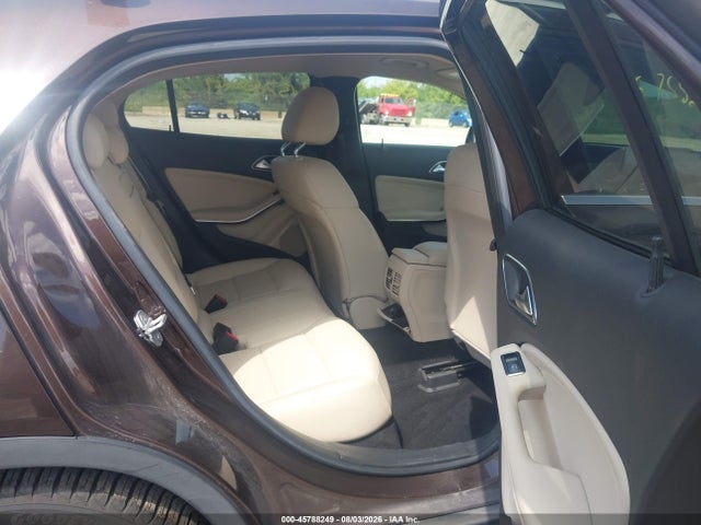 Продаж на аукціоні авто 2015 Mercedes-benz Gla 250 4matic, vin: WDCTG4GB2FJ116255, номер лоту: 45788249